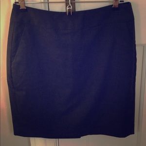 Banana Republic grey dressy skirt - 0P